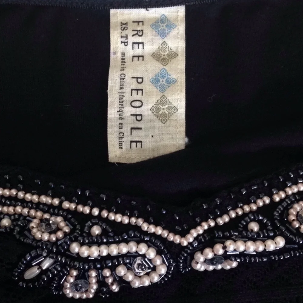 EUC 🌸 Free People Black Strapless Lace & Tulle Mini Dress | Feminine Boho Chic ✨ - Picture 6 of 6